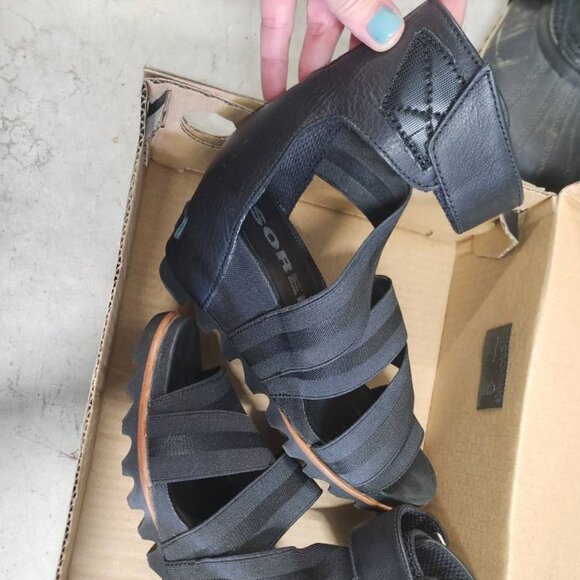 Sorel Gladiator sandal 7.5 - Picture 2 of 2